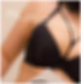 escort la linea de la concepcion Esmeraldafy